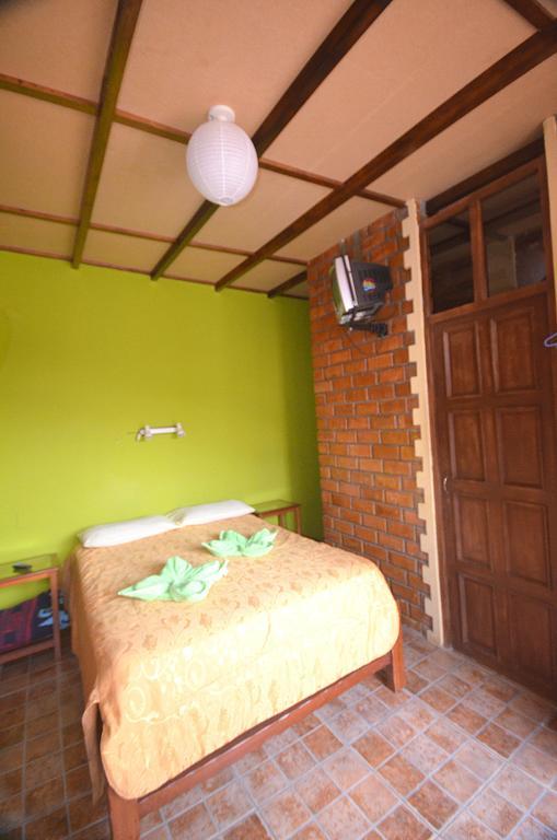 Hostal Naylamp Huanchaco Ruang foto