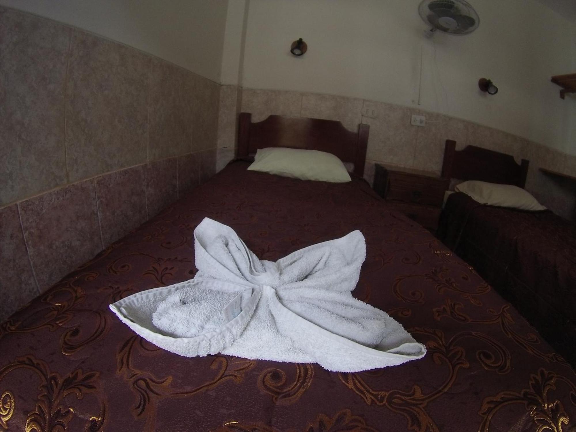 Hostal Naylamp Huanchaco Bagian luar foto
